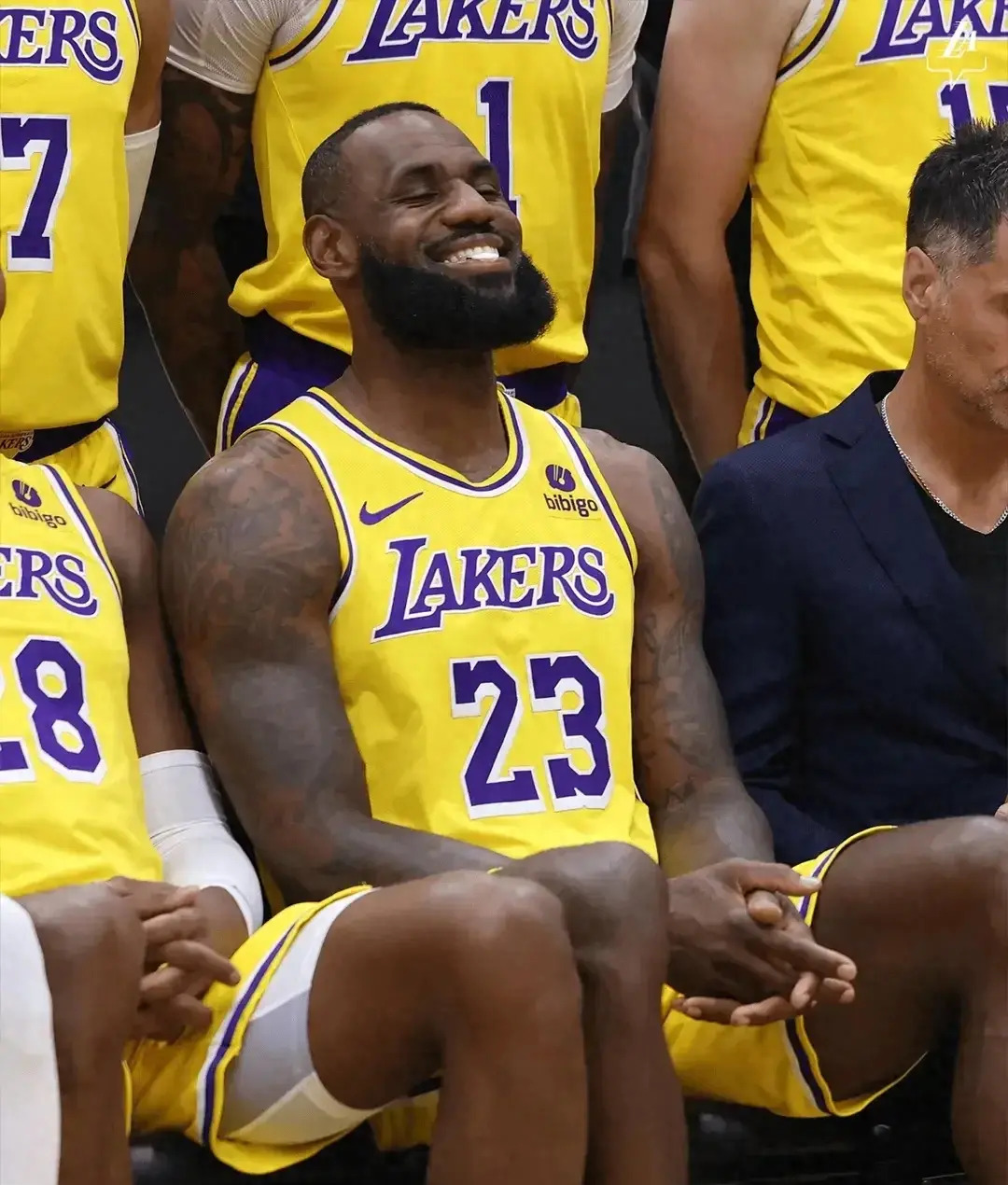 包含湖人后卫因伤缺席多场比赛,球队遭遇挑战的词条 包含湖人后卫因伤缺席多场比赛,球队遭遇挑战的词条