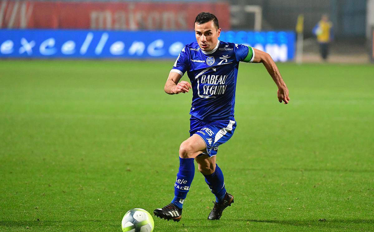 甘冈战胜特鲁瓦,保持在积分榜中的位置的简单介绍 甘冈战胜特鲁瓦,保持在积分榜中的位置的简单介绍