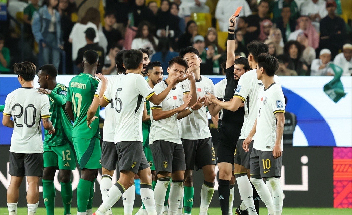 大陆球队在国际比赛中一路高歌猛进的简单介绍 大陆球队在国际比赛中一路高歌猛进的简单介绍