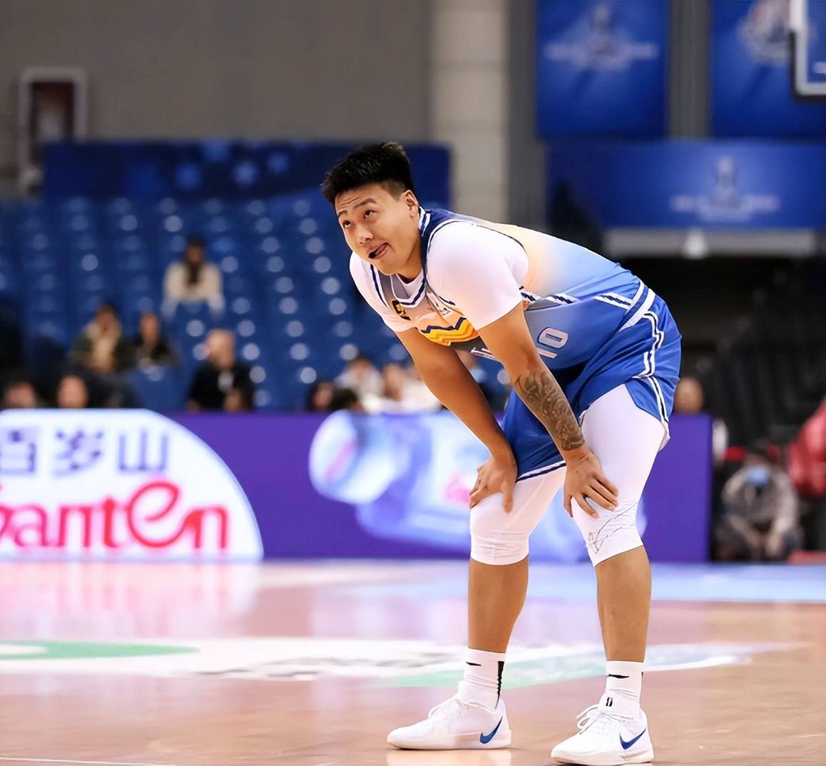 新疆再胜广东,保持不败纪录 新疆再胜广东,保持不败纪录