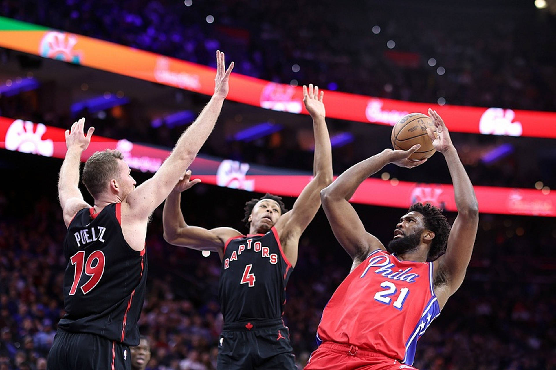 猛龙全面击溃魔术,取得七连胜 猛龙全面击溃魔术,取得七连胜