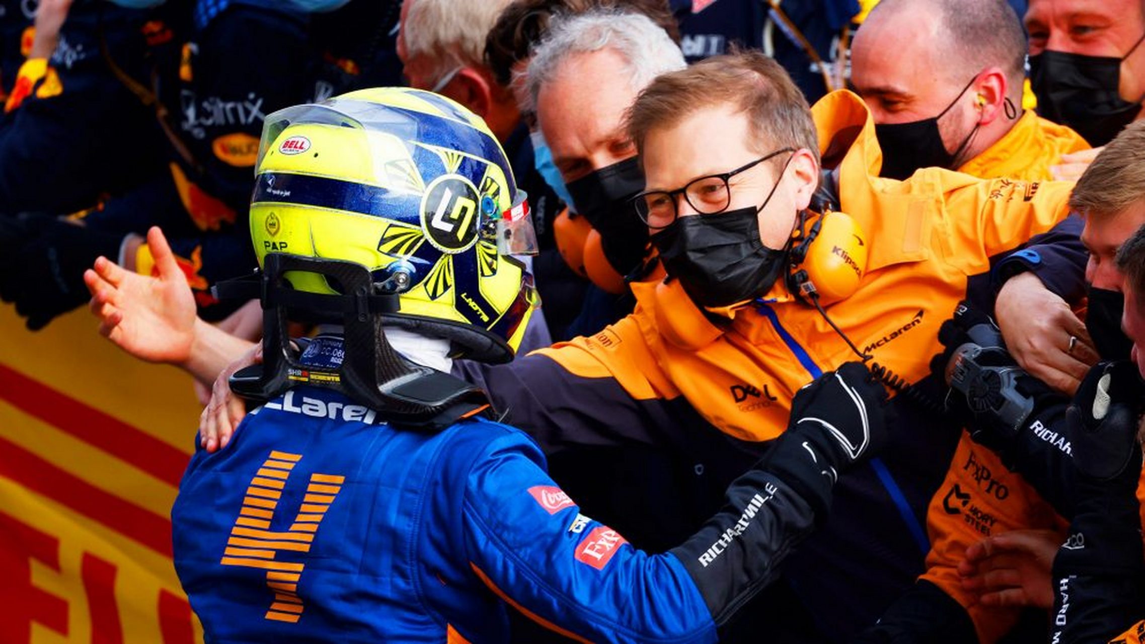 迈凯伦鏖战梅赛德斯,佩雷兹刷新纪录 迈凯伦鏖战梅赛德斯,佩雷兹刷新纪录