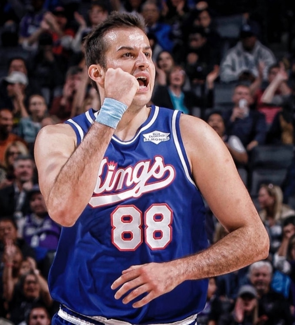 篮球职业生涯终结，球员正式退役宣布