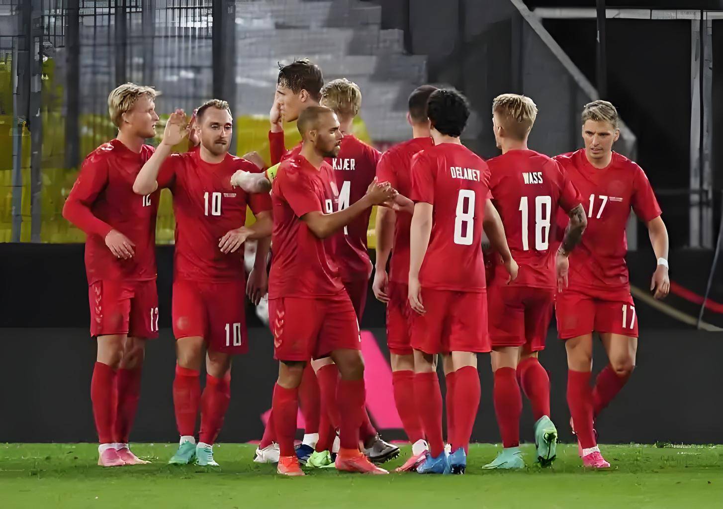 拜仁慕尼黑在德国杯赛中晋级八强 拜仁慕尼黑在德国杯赛中晋级八强