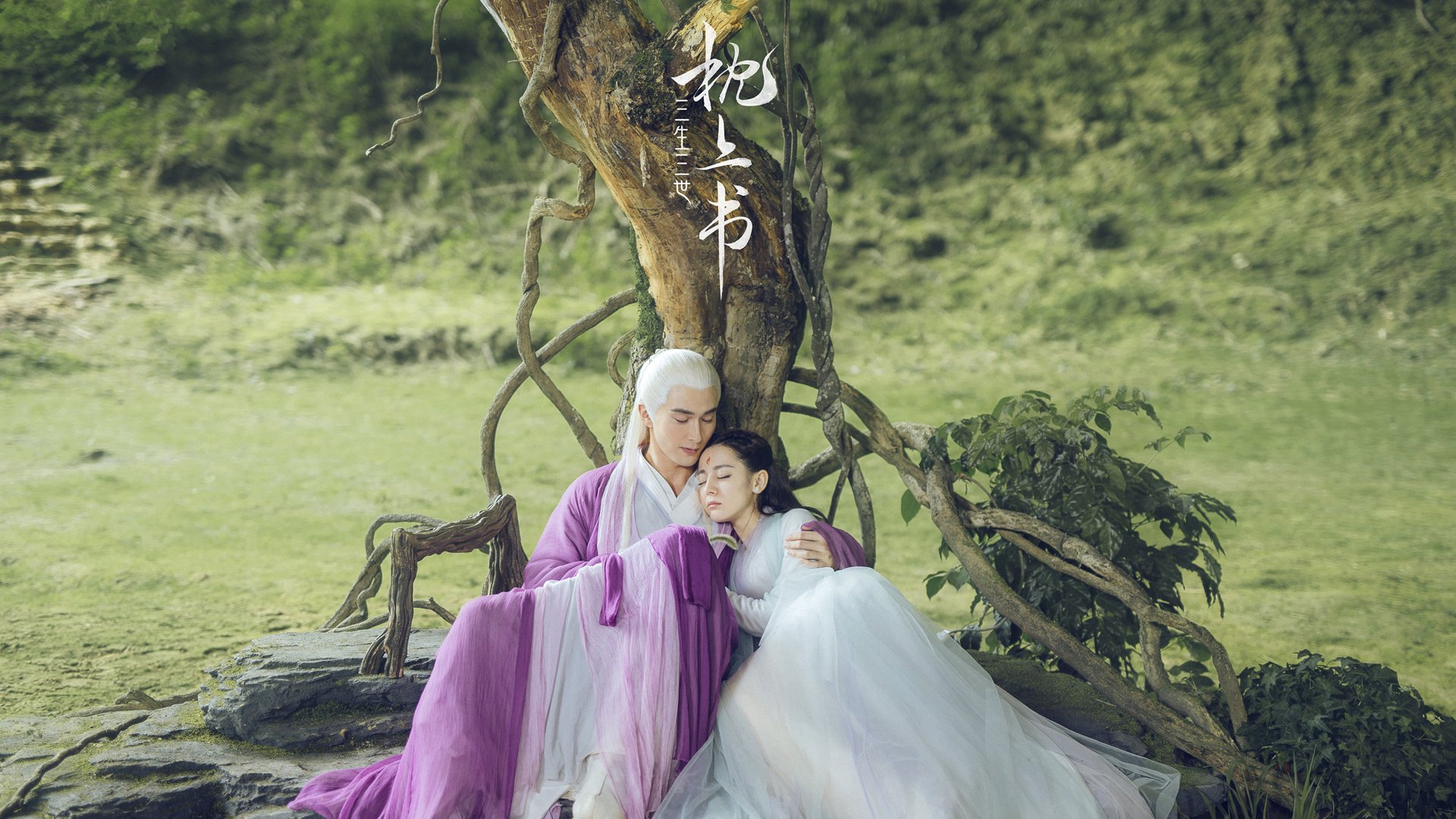 年度焦点之战,寒夜一剑封喉,莱万以连续三击划定时代分野